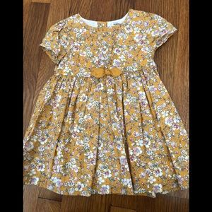 EUC (worn 1x for pics) Oshkosh floral dress